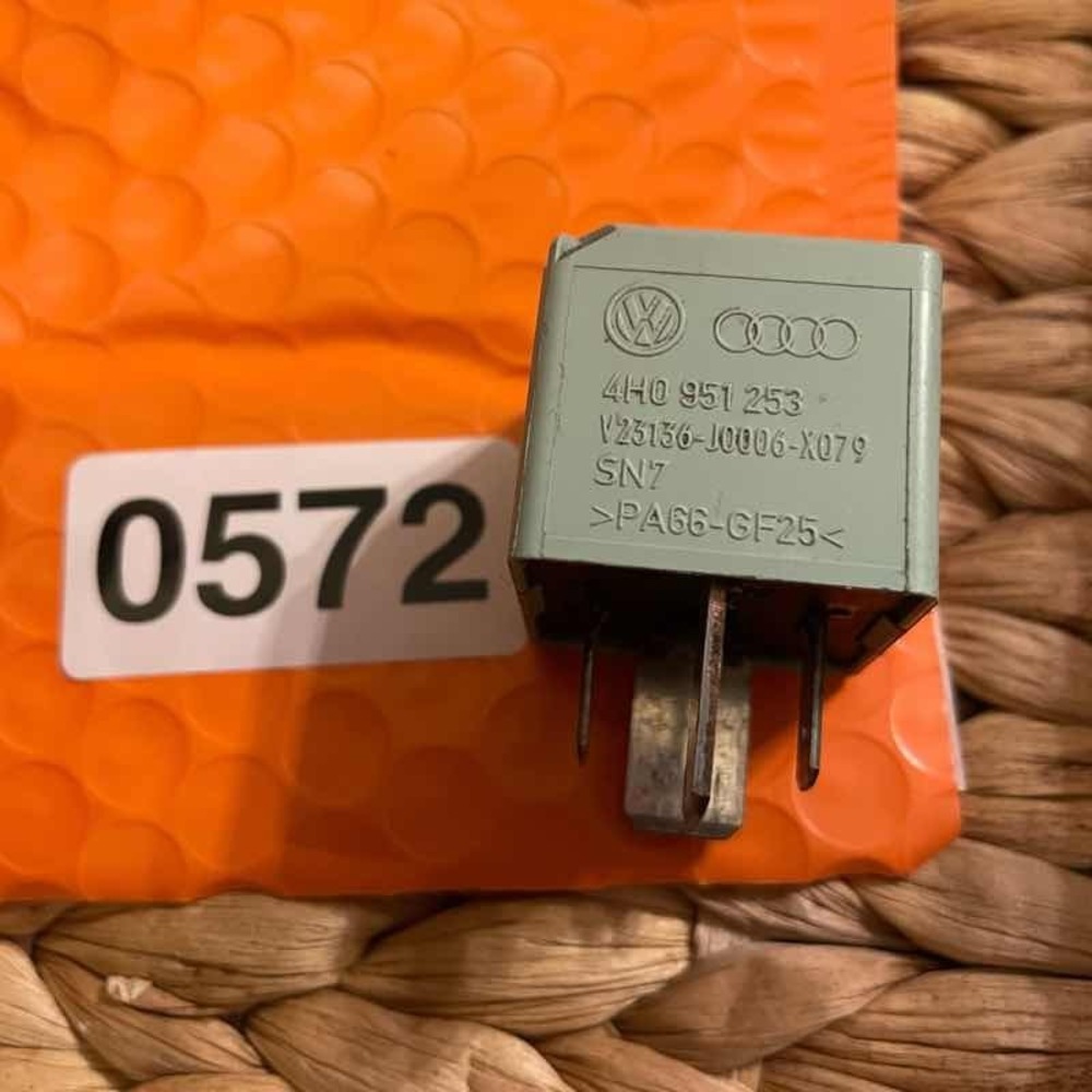 ✅Multifunction Relay 645 646 644 For VW Audi Seat Skoda 4H0951253 #️⃣0572